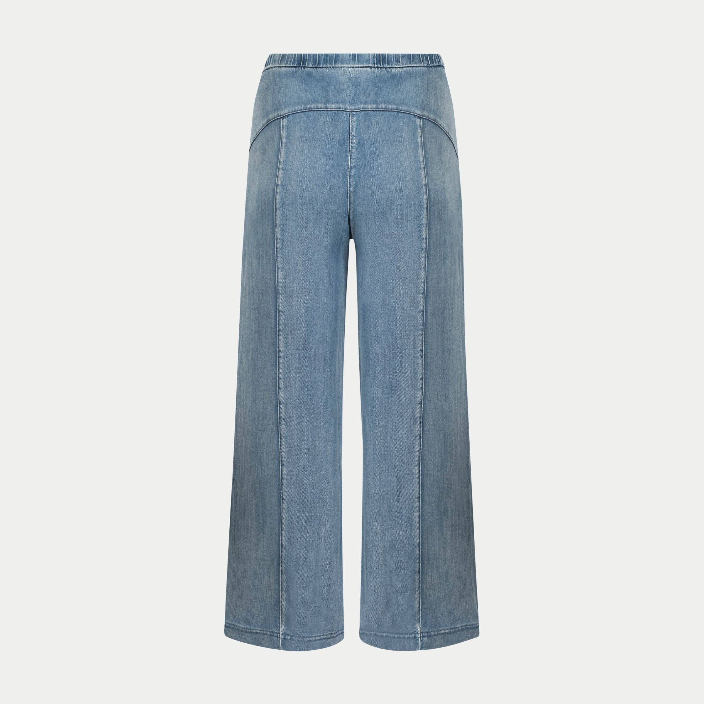 the whitley jean in white wash denim with cropped wide leg, pockets and seaming detail