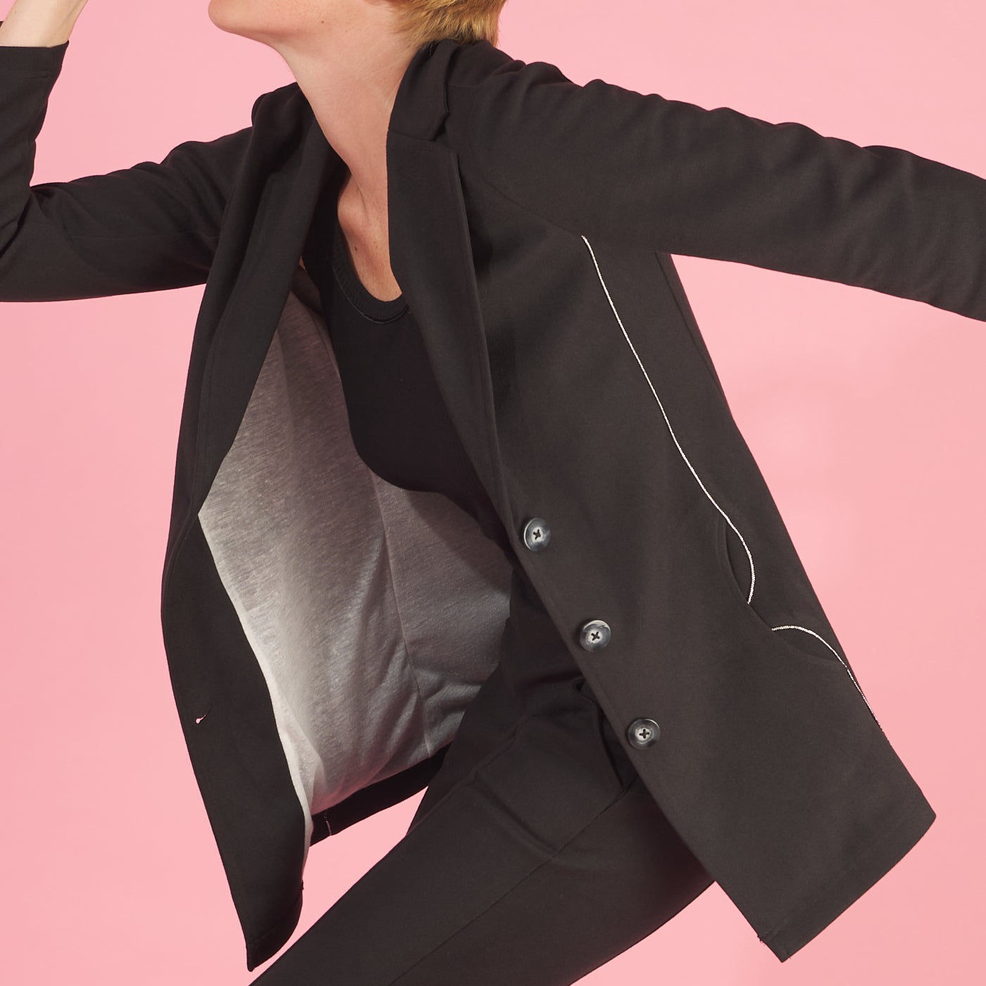 the maxine blazer by inlarkin crafted from a soft stretch fabric (90% polyester, 10% rayon) and lined with technical linen for a structured yet flexible fit