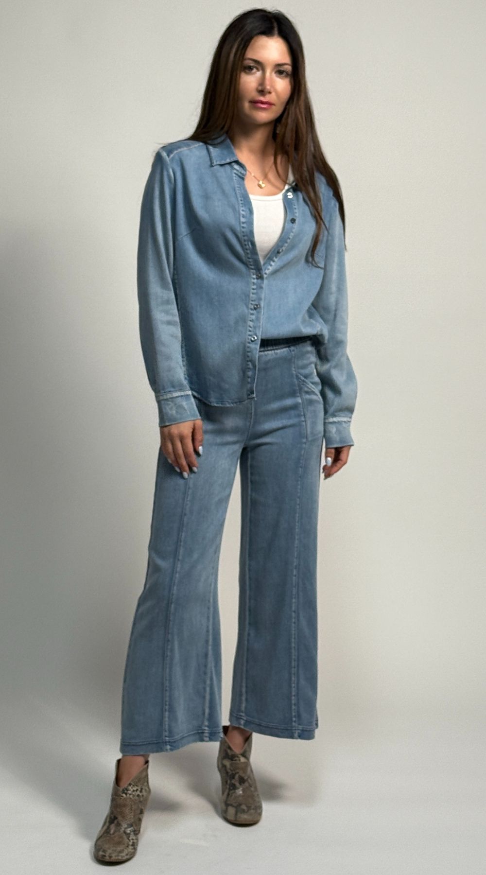 the whitley jean by inlarkin featuring japanese denim that is buttery luxe soft