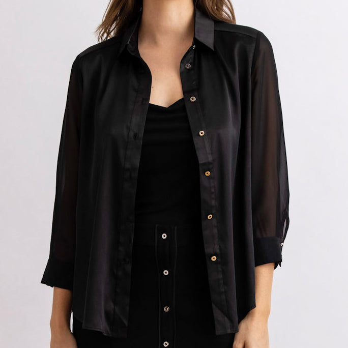 the flight shirt by inlarkin has an oversized relaxed silhouette for effortless styling and comfort